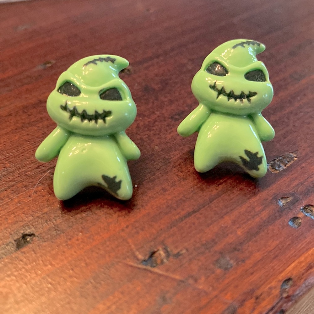 Oogie boogie earrings